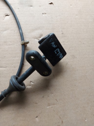 Câble du capot POKRYWY Moteur NISSAN VANETTE 2.3 OE EU