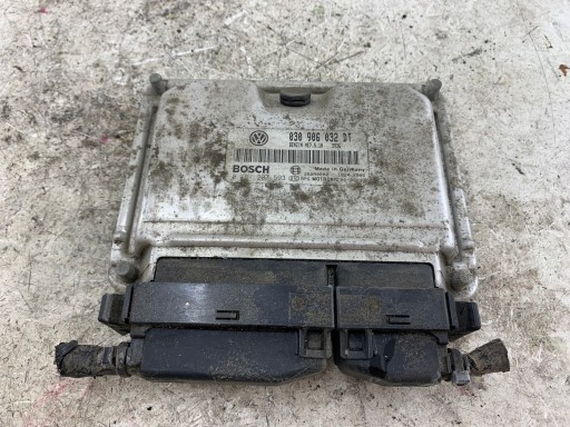VW POLO 6N III 1.4 control unit of the engine 030906032DT