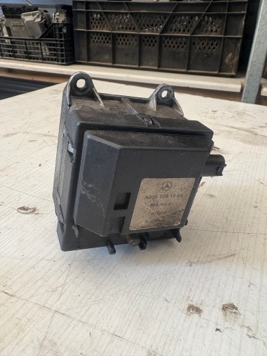 grijač vode mercedes 2,2 cdi A0001591504
