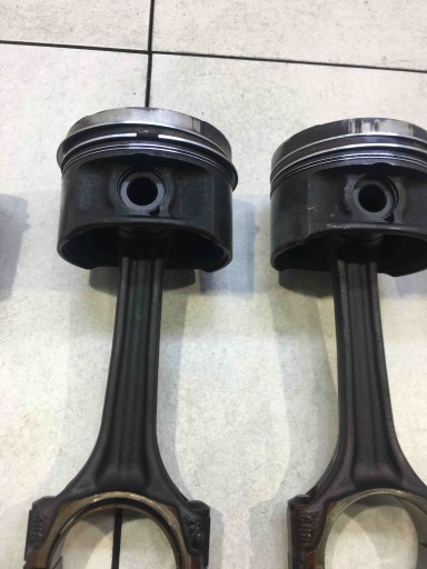 piston connecting rod AUDI A4 B5 1.6 ADP