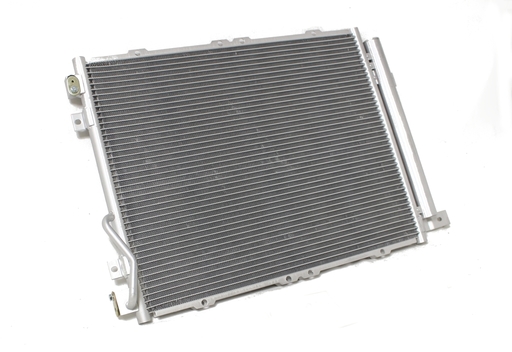 024-016-0010 - Радіатор кондиціонера KIA SORENTO 02-