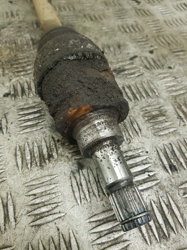 semi-axis semi-axis right rear TOYOTA RAV4 3 RAV-4 2011 2012 2.2 DIESEL