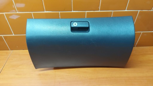 Handschuhfach des Beifahrers innen rechts vorne TOYOTA AVENSIS T25 03
