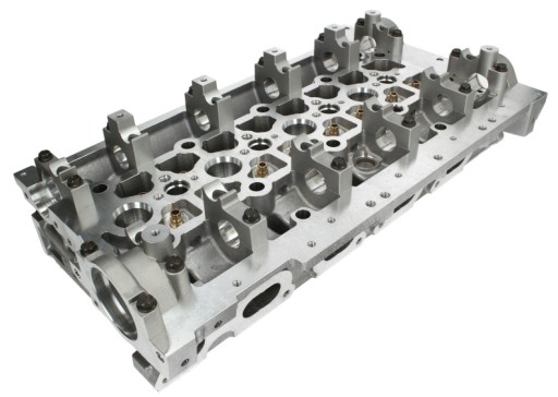 XGL102 - Головка блоку циліндрів двигуна RENAULT 2.2DCI 2.5DCI NEW 8200005876