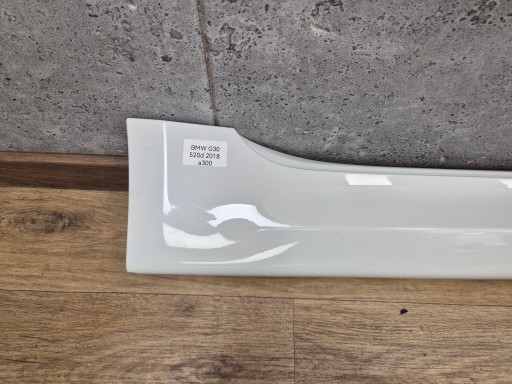 BMW G30 moulding threshold right m-packet threshold right A300 ALPINWEISS 8064744