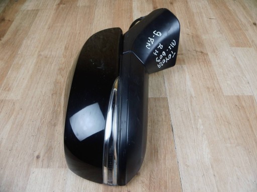 Toyota RAV4 V 2018+ mirror right 9-PIN E4045428 045428