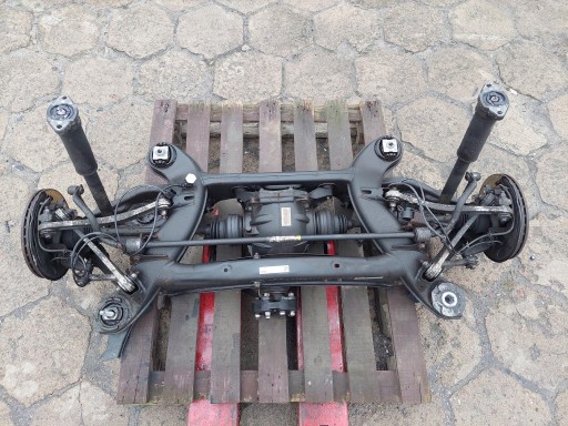 Achsträger heck hinten Achsträger Differential MERCEDES W205 S205 C 300 2.2 CDI