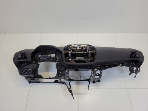 dashboard instrument panel console Ford Kuga 2 2016 1755688