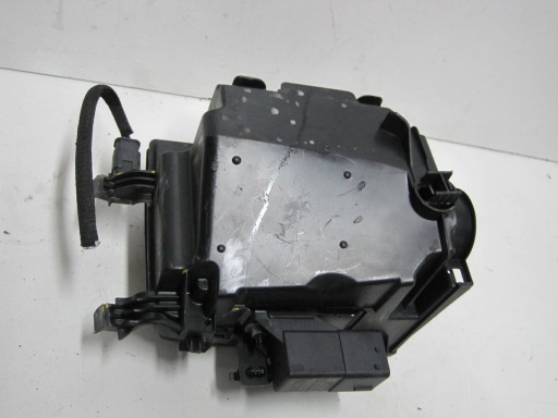 compartment of fuses PEUGEOT 9804681980