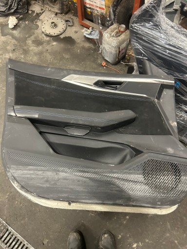 12R. upholstery side front left RENAULT AUSTRAL