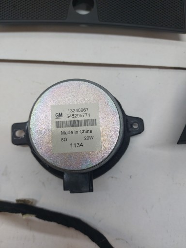 speaker of the dashboard ROZDZIELCZEJ running board OPEL INSIGNIA A