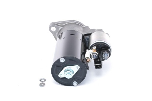 Стартер bosch 0 001 125 048