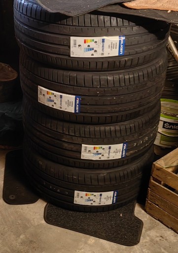 ファルケンAZENIS FK520MO275/50R20 113V 4本ベンツ 楽天市場】FALKEN/ファルケン 新車装着タイヤ AZENIS FK520 MO