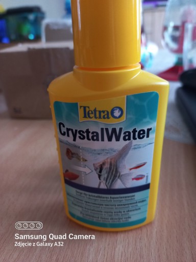 Tetra Crystal Water pour rendre l'eau cristalline