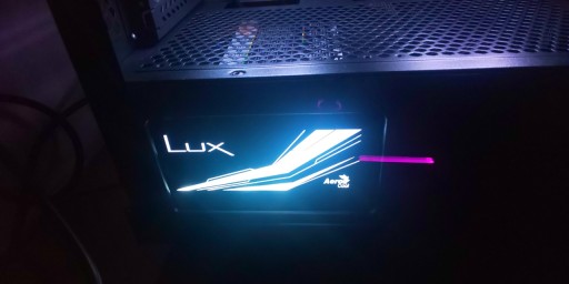 Aerocool LUX RGB 80Plus Bronze Atx 550W (aeropgsluxrgb550)
