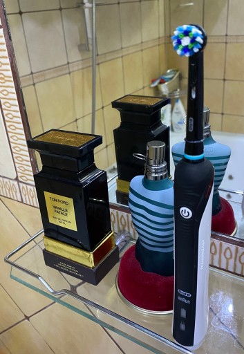 Sczoteczka Oral-B x Braun PRO 2 2500 Black Edition