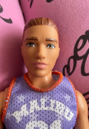 Barbie fashionista 164 hotsell