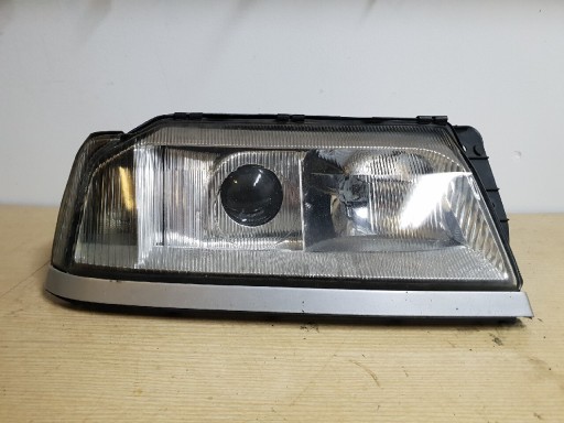 ФАРА ПРАВОЕ ALFA ROMEO 164 / 0301086212 изображение 1