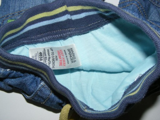 Marks & Spencer jeansy 62