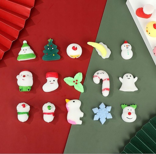 KALENDARZ ADWENTOWY GNIOTEK MOCHI SQUISHY GNIOTKI