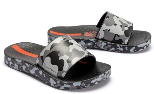 Chłopięce klapki IPANEMA URBAN SLIDE KIDS 26325 33-34 czarny