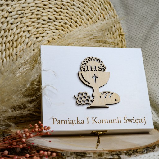 PAMIĄTKA KOMUNII PUDEŁKO na MERCI na pieniądze KOMUNIA ŚWIĘTA imię data