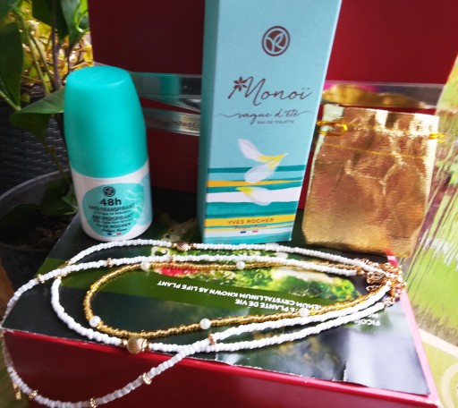 Zdjęcie oferty: Woda toaletowa Vague d'ete 100 ml Yves Rocher+PREZENTY YVES ROCHER