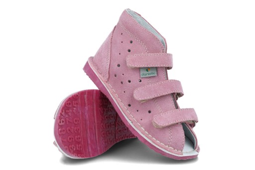 Buty Danielki T125L dla dziewczynki profilaktyczne sandały z haftem R32