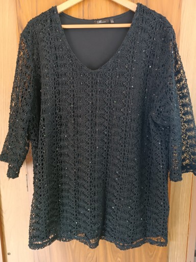 Zdjęcie oferty: czarna koronkowa bluzka XLNT rozm.2XL cekiny