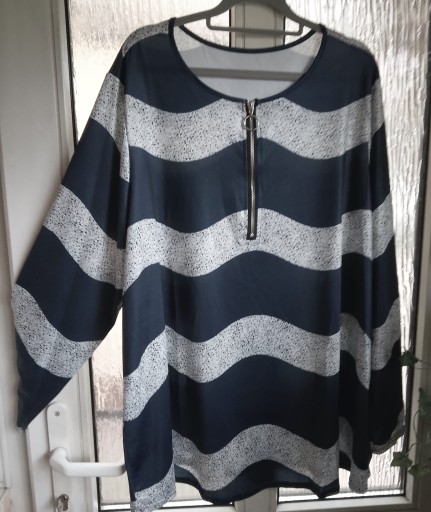 Zdjęcie oferty: TUNIKA W PASKI SUWAK 48/50 SHEIN CURVE NOWA