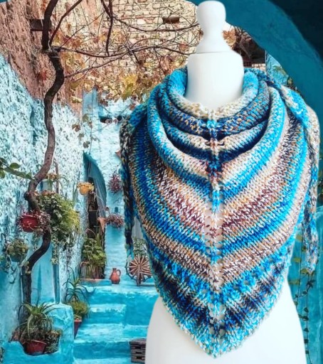 Zdjęcie oferty: DUŻA, PIĘKNA, CIEPŁA, MIĘKKA CHUSTA BOHO, HANDMADE