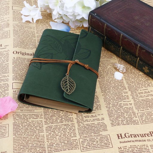 ZIELONY NOTES Z PU SKÓRY TINKSKY VINTAGE Z LUŹNYMI KARTKAMI