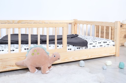 Łóżeczko drewniane Ourbaby Montessori 70 x 140 cm brązowy