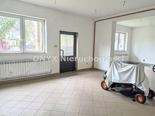 Zdjęcie oferty: Komercyjne, Częstochowa, Grabówka, 139 m²