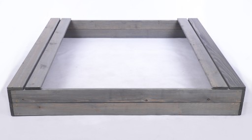 Piaskownica impregnowana 140x140 z ławeczkami AGROWŁÓKNINA eko drewno