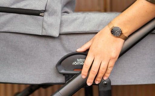 Gondola Britax Römer Smile III Frost Grey Brown Handle
