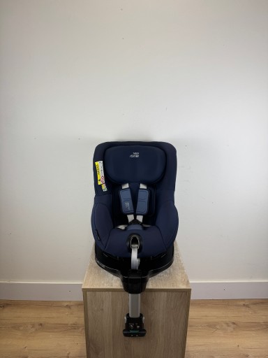 BRITAX ROMER DUALFIX M I-SIZE FOTELIK SAMOCHODOWY 0-18KG RWF