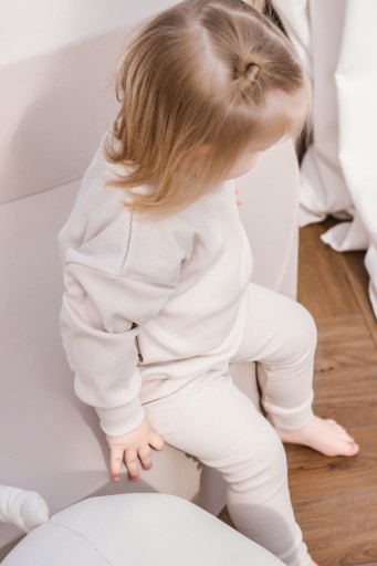Prążkowane legginsy dziecięce JUKKI Beige r.92