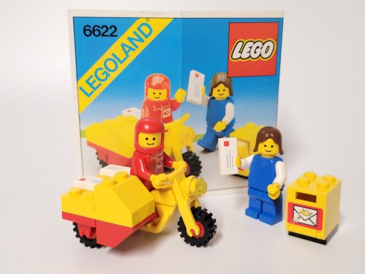 LEGO Legoland 6622 Mailman on Motorcycle