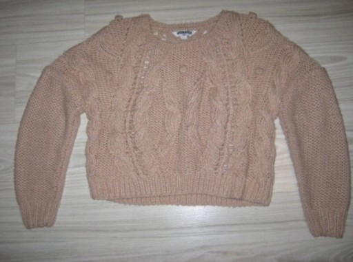 Zdjęcie oferty: NEW LOOK krótki sweter luźny ścieg 9 lat