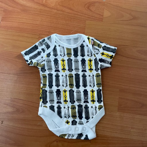 F&F body niemowlęce bawełna rozmiar 50 (poniżej 50 cm)