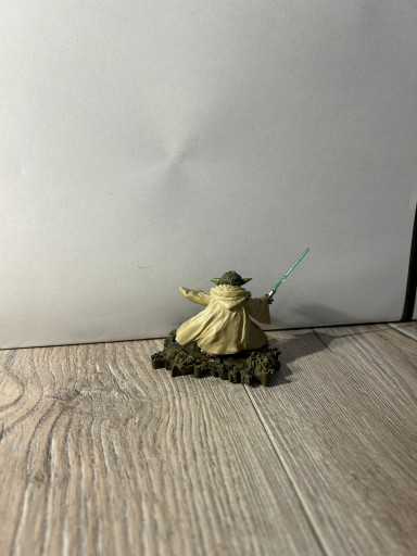 222 HASBRO STAR WARS YODA JEDI MASTER
