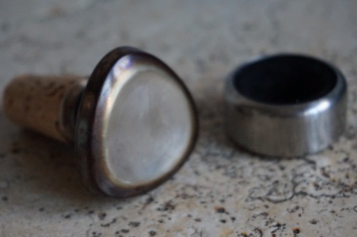 Zdjęcie oferty: PRZEDWOJENNY KOREK DO BUTELKI ANTYK + OBRĄCZKA NA BUTELKĘ ART DECO design