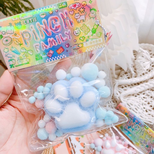 KOCIA ŁAPKA GNIOTEK ANTYSTRESOWA GNIOTEK SENSORYCZNY SQUISHY ZABAWKA