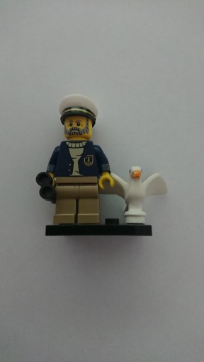 Zdjęcie oferty: LEGO minifigures 71001-10 Sea Captain Series 10