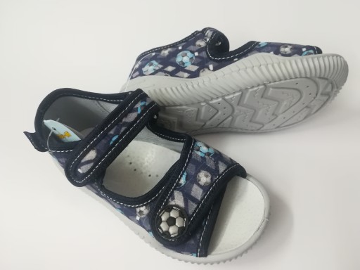 VIGGAMI KAPCIE BUTY CHŁOPIĘCE SANDAŁY STAŚ 27