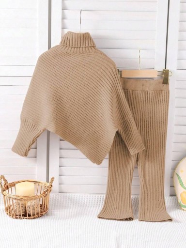 Shein sweterek dziecięcy beżowy akryl rozmiar 104-110