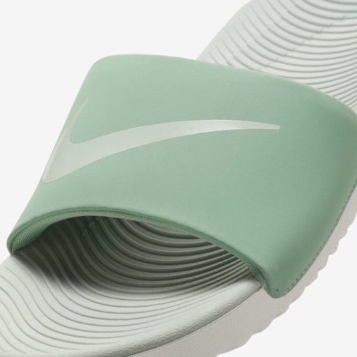 Nike klapki dziecięce pianka biały rozmiar 29,5