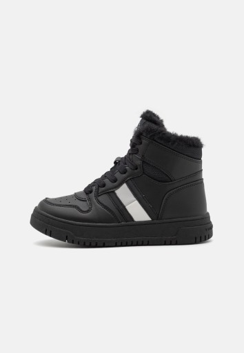 Botki ocieplane Tommy Hilfiger 30
