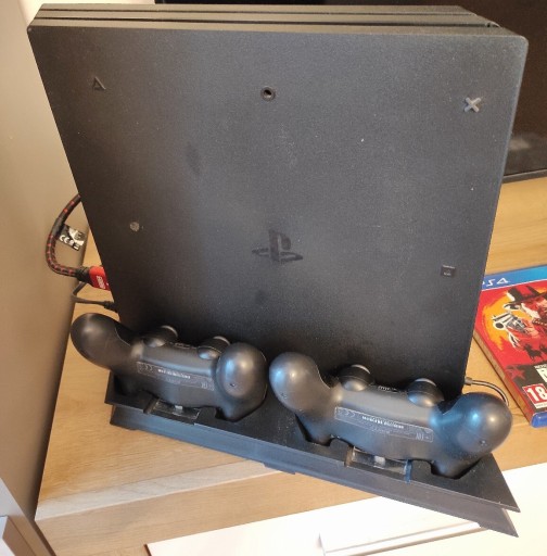 Zdjęcie oferty: Sony PlayStation 4 Pro 1 TB 